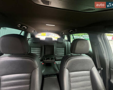 Черный Опель Инсигния, объемом двигателя 1.96 л и пробегом 300 тыс. км за 10400 $, фото 31 на Automoto.ua