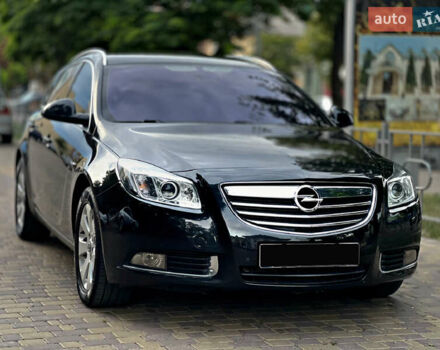 Опель Инсигния 2011 в Новоселица на Automoto.ua Черный Опель Инсигния, объемом двигателя 1.96 л и пробегом 378 тыс. км за 9200 $, фото 15 на Automoto.ua
