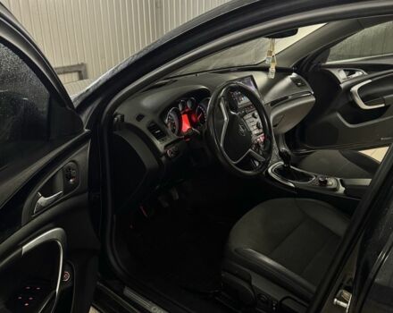 Черный Опель Инсигния, объемом двигателя 2 л и пробегом 280 тыс. км за 5700 $, фото 4 на Automoto.ua