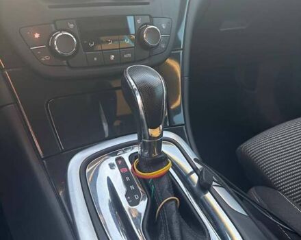 Черный Опель Инсигния, объемом двигателя 1.96 л и пробегом 226 тыс. км за 2900 $, фото 10 на Automoto.ua