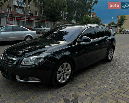 Опель Инсигния 2011 в Новоселица на Automoto.ua Черный Опель Инсигния, объемом двигателя 1.96 л и пробегом 378 тыс. км за 9200 $, фото 6 на Automoto.ua