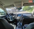Черный Опель Инсигния, объемом двигателя 1.96 л и пробегом 255 тыс. км за 8500 $, фото 8 на Automoto.ua