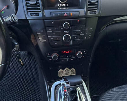 Черный Опель Инсигния, объемом двигателя 1.96 л и пробегом 290 тыс. км за 7950 $, фото 43 на Automoto.ua