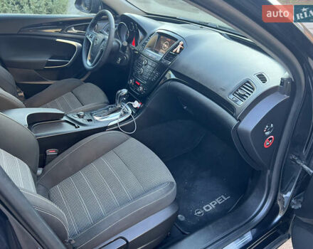 Чорний Опель Інсігнія, об'ємом двигуна 2 л та пробігом 261 тис. км за 8500 $, фото 23 на Automoto.ua