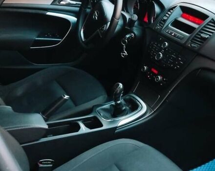 Черный Опель Инсигния, объемом двигателя 1.96 л и пробегом 293 тыс. км за 8100 $, фото 13 на Automoto.ua