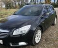 Чорний Опель Інсігнія, об'ємом двигуна 1.96 л та пробігом 370 тис. км за 9000 $, фото 1 на Automoto.ua