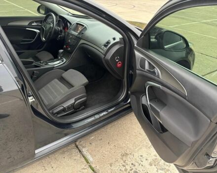 Чорний Опель Інсігнія, об'ємом двигуна 2 л та пробігом 272 тис. км за 6450 $, фото 7 на Automoto.ua