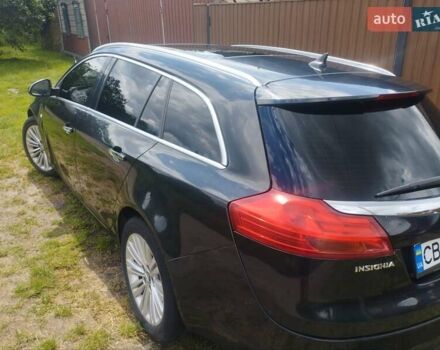 Чорний Опель Інсігнія, об'ємом двигуна 2 л та пробігом 264 тис. км за 8700 $, фото 3 на Automoto.ua