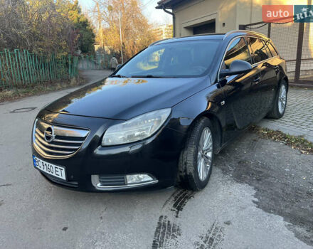 Чорний Опель Інсігнія, об'ємом двигуна 2 л та пробігом 261 тис. км за 8500 $, фото 3 на Automoto.ua