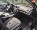 Черный Опель Инсигния, объемом двигателя 1.96 л и пробегом 207 тыс. км за 8200 $, фото 2 на Automoto.ua