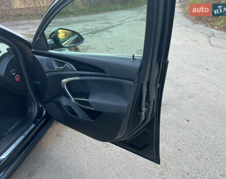 Чорний Опель Інсігнія, об'ємом двигуна 2 л та пробігом 261 тис. км за 8500 $, фото 31 на Automoto.ua