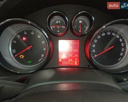 Опель Инсигния 2012 в Яготине на Automoto.ua Черный Опель Инсигния, объемом двигателя 1.4 л и пробегом 140 тыс. км за 3709 $, фото 11 на Automoto.ua