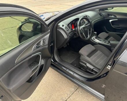 Чорний Опель Інсігнія, об'ємом двигуна 2 л та пробігом 272 тис. км за 6450 $, фото 6 на Automoto.ua