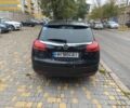 Черный Опель Инсигния, объемом двигателя 2 л и пробегом 213 тыс. км за 8000 $, фото 2 на Automoto.ua
