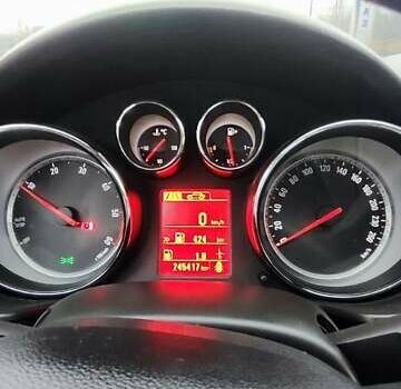 Черный Опель Инсигния, объемом двигателя 1.96 л и пробегом 245 тыс. км за 8599 $, фото 18 на Automoto.ua