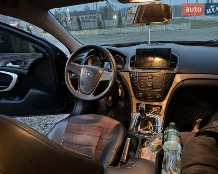 Чорний Опель Інсігнія, об'ємом двигуна 1.96 л та пробігом 205 тис. км за 8000 $, фото 9 на Automoto.ua