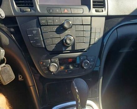 Черный Опель Инсигния, объемом двигателя 2 л и пробегом 250 тыс. км за 10500 $, фото 2 на Automoto.ua