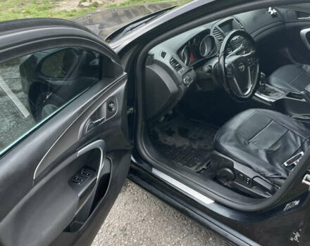 Чорний Опель Інсігнія, об'ємом двигуна 2 л та пробігом 220 тис. км за 7500 $, фото 10 на Automoto.ua