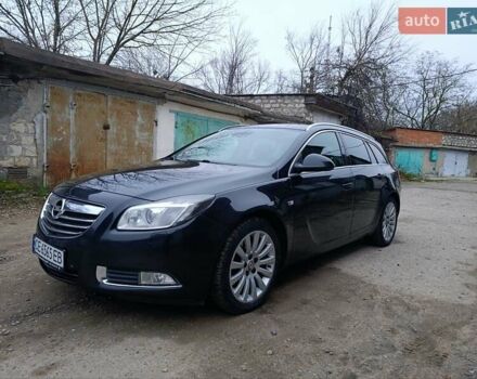 Чорний Опель Інсігнія, об'ємом двигуна 1.96 л та пробігом 240 тис. км за 8888 $, фото 9 на Automoto.ua