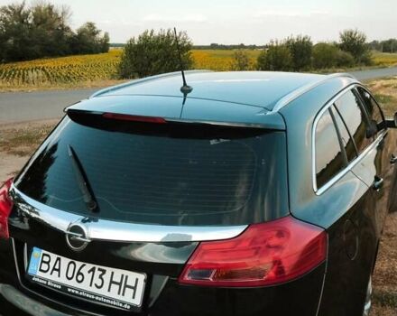 Черный Опель Инсигния, объемом двигателя 1.96 л и пробегом 293 тыс. км за 8100 $, фото 4 на Automoto.ua