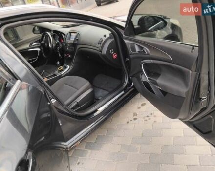 Черный Опель Инсигния, объемом двигателя 1.4 л и пробегом 344 тыс. км за 6800 $, фото 4 на Automoto.ua