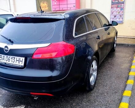 Чорний Опель Інсігнія, об'ємом двигуна 2 л та пробігом 0 тис. км за 7999 $, фото 4 на Automoto.ua