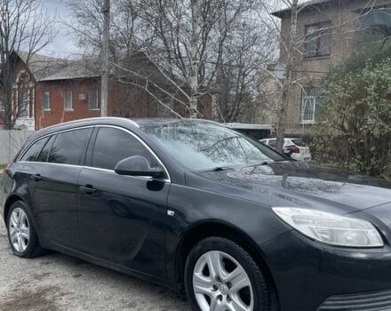 Чорний Опель Інсігнія, об'ємом двигуна 2 л та пробігом 2 тис. км за 7500 $, фото 1 на Automoto.ua