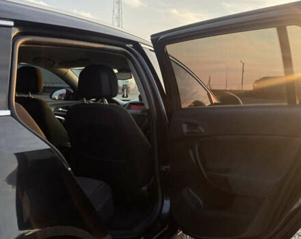 Черный Опель Инсигния, объемом двигателя 1.96 л и пробегом 335 тыс. км за 8200 $, фото 8 на Automoto.ua