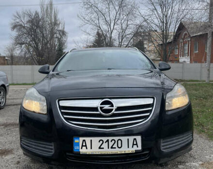 Чорний Опель Інсігнія, об'ємом двигуна 2 л та пробігом 220 тис. км за 7500 $, фото 2 на Automoto.ua
