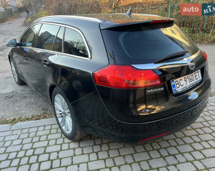 Чорний Опель Інсігнія, об'ємом двигуна 2 л та пробігом 261 тис. км за 8500 $, фото 13 на Automoto.ua