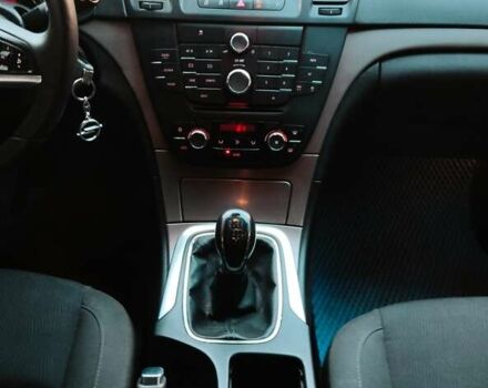 Черный Опель Инсигния, объемом двигателя 1.96 л и пробегом 293 тыс. км за 8100 $, фото 21 на Automoto.ua