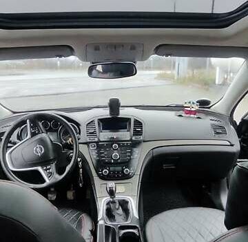 Черный Опель Инсигния, объемом двигателя 1.96 л и пробегом 245 тыс. км за 8599 $, фото 13 на Automoto.ua