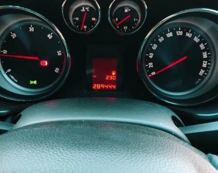 Черный Опель Инсигния, объемом двигателя 1.96 л и пробегом 293 тыс. км за 8100 $, фото 19 на Automoto.ua