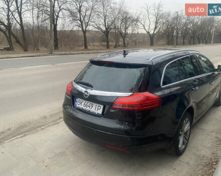 Опель Інсігнія 2012 у Рівному на Automoto.ua Чорний Опель Інсігнія, об'ємом двигуна 2 л та пробігом 204 тис. км за 8750 $, фото 3 на Automoto.ua