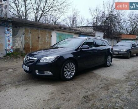 Чорний Опель Інсігнія, об'ємом двигуна 1.96 л та пробігом 240 тис. км за 8888 $, фото 3 на Automoto.ua