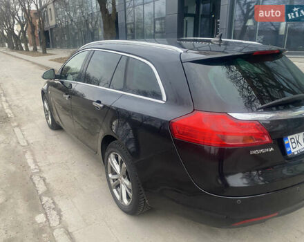 Опель Інсігнія 2012 у Рівному на Automoto.ua Чорний Опель Інсігнія, об'ємом двигуна 2 л та пробігом 204 тис. км за 8750 $, фото 4 на Automoto.ua