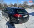 Черный Опель Инсигния, объемом двигателя 2 л и пробегом 277 тыс. км за 9300 $, фото 10 на Automoto.ua