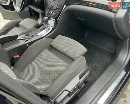 Черный Опель Инсигния, объемом двигателя 2 л и пробегом 180 тыс. км за 9400 $, фото 67 на Automoto.ua