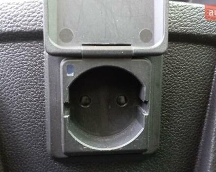 Чорний Опель Інсігнія, об'ємом двигуна 1.96 л та пробігом 234 тис. км за 8800 $, фото 35 на Automoto.ua