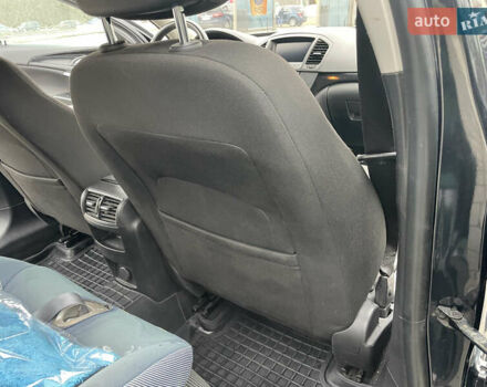 Черный Опель Инсигния, объемом двигателя 2 л и пробегом 180 тыс. км за 9400 $, фото 77 на Automoto.ua