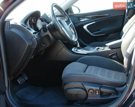 Черный Опель Инсигния, объемом двигателя 2 л и пробегом 257 тыс. км за 9500 $, фото 10 на Automoto.ua