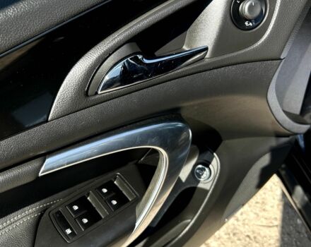 Черный Опель Инсигния, объемом двигателя 2 л и пробегом 211 тыс. км за 10400 $, фото 19 на Automoto.ua