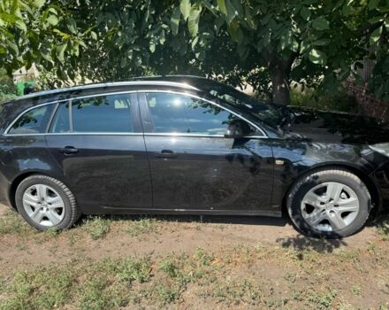 Черный Опель Инсигния, объемом двигателя 2 л и пробегом 254 тыс. км за 7300 $, фото 3 на Automoto.ua