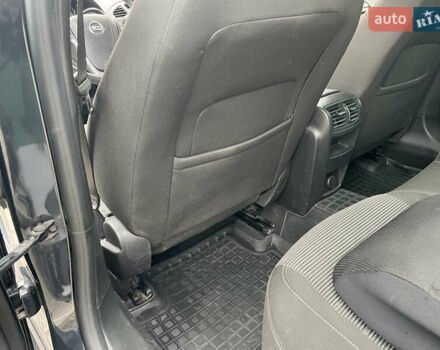 Черный Опель Инсигния, объемом двигателя 2 л и пробегом 180 тыс. км за 9400 $, фото 102 на Automoto.ua