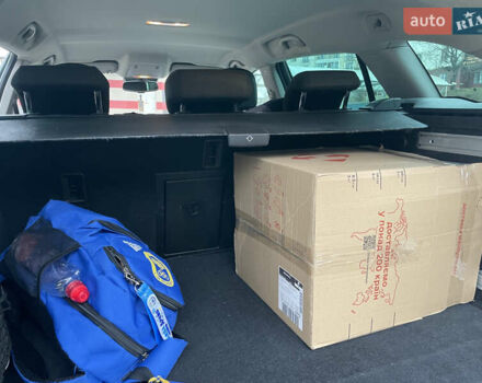 Черный Опель Инсигния, объемом двигателя 2 л и пробегом 180 тыс. км за 9400 $, фото 91 на Automoto.ua