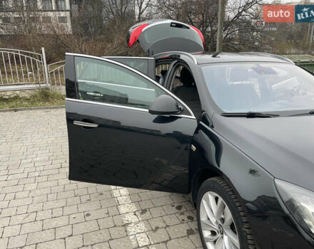 Черный Опель Инсигния, объемом двигателя 2 л и пробегом 180 тыс. км за 9400 $, фото 59 на Automoto.ua