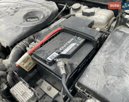 Черный Опель Инсигния, объемом двигателя 2 л и пробегом 180 тыс. км за 9400 $, фото 134 на Automoto.ua