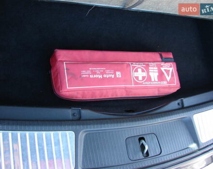 Черный Опель Инсигния, объемом двигателя 2 л и пробегом 257 тыс. км за 9500 $, фото 24 на Automoto.ua