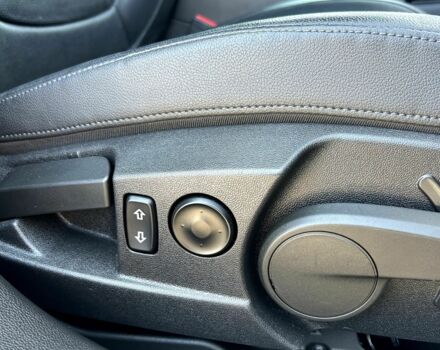 Черный Опель Инсигния, объемом двигателя 2 л и пробегом 211 тыс. км за 10400 $, фото 10 на Automoto.ua