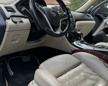 Чорний Опель Інсігнія, об'ємом двигуна 1.96 л та пробігом 237 тис. км за 12000 $, фото 12 на Automoto.ua